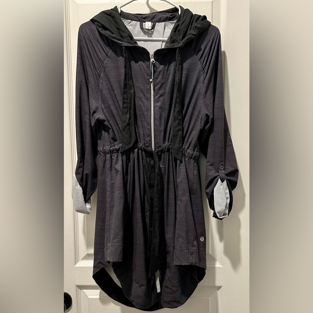 Lululemon Athletica Vitality Adirondack Cinched Commuter Jacket in Black